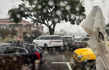 515Escape - Near downtown, private backyard, firepit, bbq, fun! - Foto 43