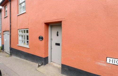 Forge House - Photo 2