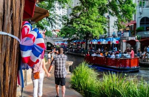 River Walk Haven - Foto 39