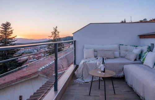 Espectacular Casa de lujo con Piscina, barbacoa, jacuzzi y vistas panorámicas a toda Granada - Foto 37