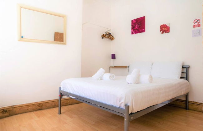 Charming 4-bed, Pet Friendly House in Liverpool - Foto 3