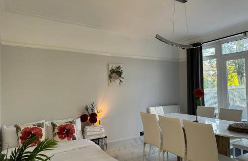 Surbiton Home with free parkings, Surbiton, Kingston upon Thames, Surrey, Greater London UK - Foto 25