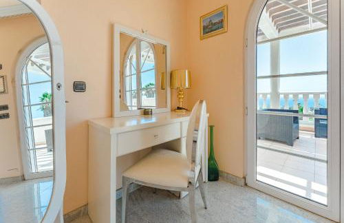 Gorgeous Golf Villa - Foto 26