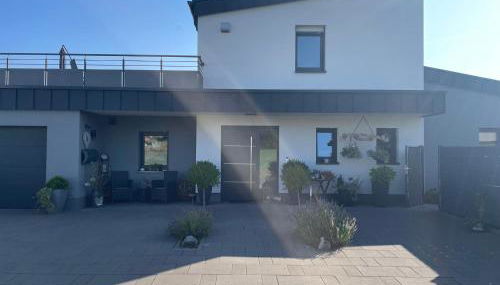 #NEU l Seeblick l NETFLIX l BOXSPRING l NESPRESSO l e-TÜR l Terrasse l 82m2 - Foto 4