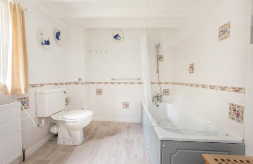 Mill House Fowey set in a creekside hamlet - Photo 26