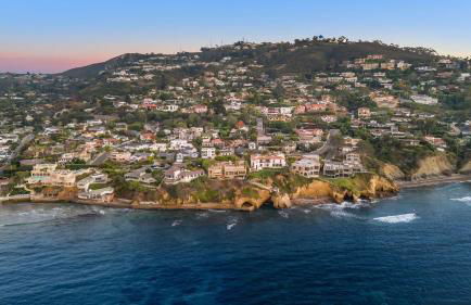 Pacific Perfection - Ocean Views Jacuzzi Walk to Beach and Dining - Photo 70