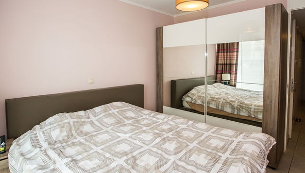 Apartment Within Walking Distance of the Beach - Foto 3, Habitación