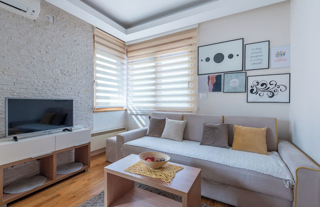 Konaciste Egoiste - Centar - Photo 25