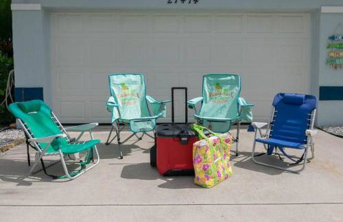 Charming Heated Pool Home - 3 miles to the Beach, Pet and Family Friendly -Available Year Round! - Photo 26