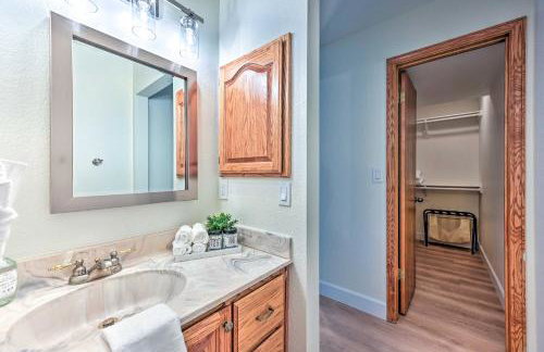 Spacious Flagstaff Home with Hot Tub and Grill! - Foto 31