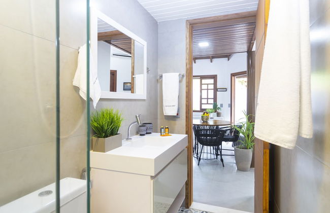 Casa Charmosa com Piscina - Barra do Una - Foto 29