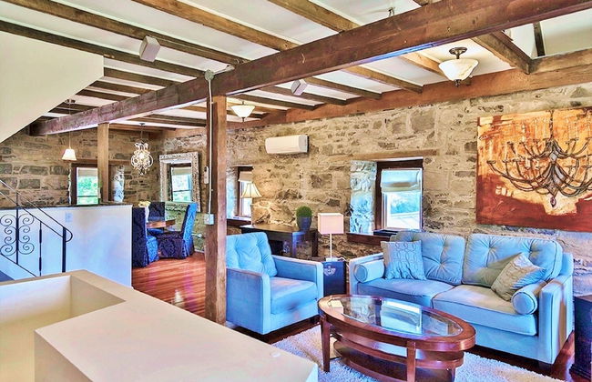 All Suites Whitney Manor - Photo 23