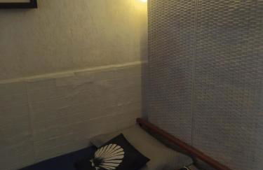 Apartamento Studio ao Lado da Praia com Wi-Fi e TV Smart - Foto 1