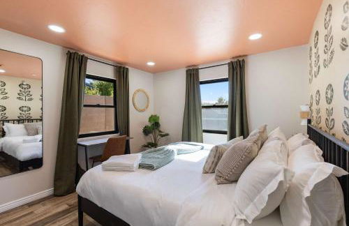 This is it - Great Location -13 Beds - Pool - Gym - Foto 26