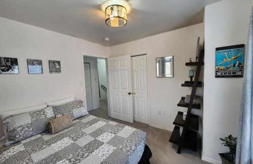 The Bay House- New Kitchen & Updates! An AC Vibe!! - Foto 55