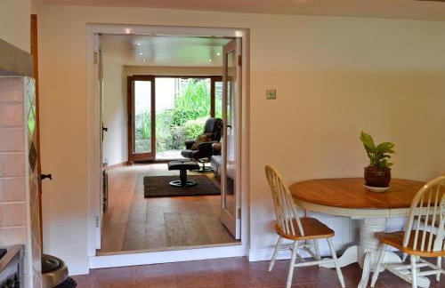 Lee Cottage - Photo 7