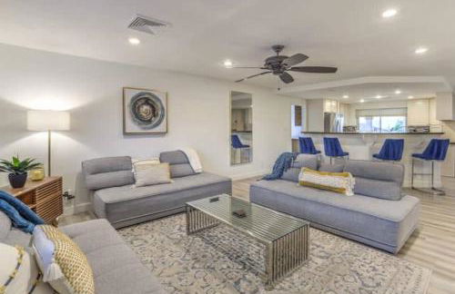 vegas saltwater, a luxury pool villa with 5BR, Spa, wet deck on a half acre lot - Foto 18