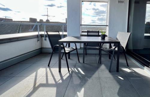 PISO SUPERIOR - Exklusives Apartment an der Promenade mit Rheinsicht & Loggia - Foto 13