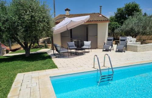 Accogliente villa con piscina - Foto 24