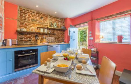 No33 THORNHAM BOUTIQUE COTTAGE 3 - Foto 2