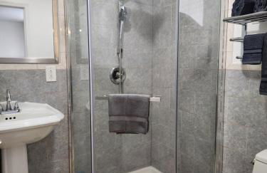 Lower Chelsea Lookout- On Water by Beach & Boards! - Foto 54