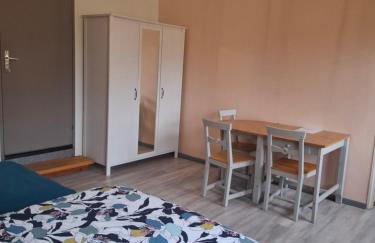 gîte l'œuf ou la poule, parking privé, sur domaine viticole - Foto 7