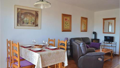 2 Bedroom Awesome Apartment In Vinaros - Foto 2