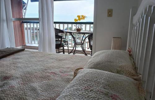 Apartamento com varanda de frente para o MAR - Angra dos Reis - Shopping Piratas - Portaria 24hs - Foto 14