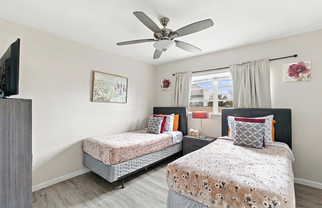 2 Bedroom 2Bath Deluxe Apt with Patio - Foto 9
