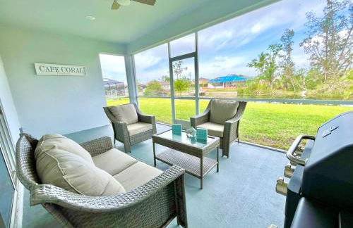 New house with canal view in Cape Coral - Foto 3