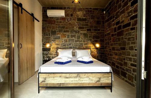 DOXA PETRA Small villa with pool - Photo 36