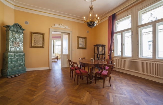 Filip Palace Luxurious Apartment - Photo 59