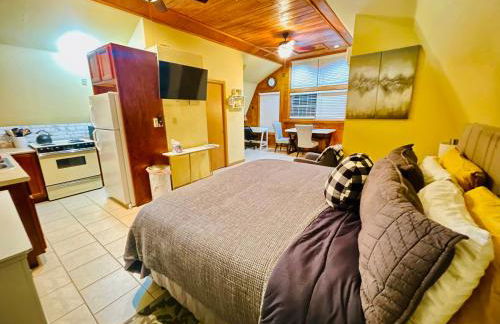 Lake View Twin Homes, Spacious Decks & Kitchens - Foto 49