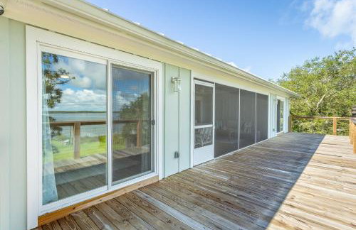 Sea La Vie-Brand New Dock Home on the Bay - Foto 31