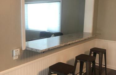 Luxury Midtown Home - Only a few blocks from FGH - Foto 67