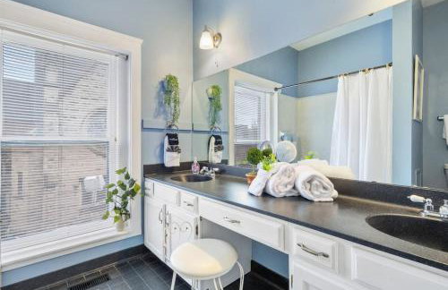 Vibrant Home: Historic Charm Perfect Location - Foto 4