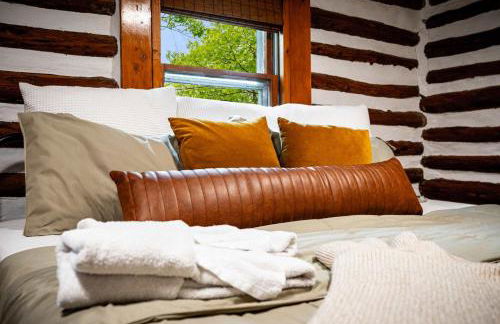 Modernized Log Cabin w Hot Tub Fire Pit & Views - Photo 19