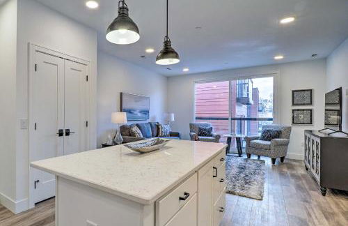 Downtown Traverse City Condo 32 Mi to Ski Slopes! - Foto 9