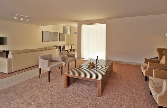 Salgados Beach Villas - Photo 18