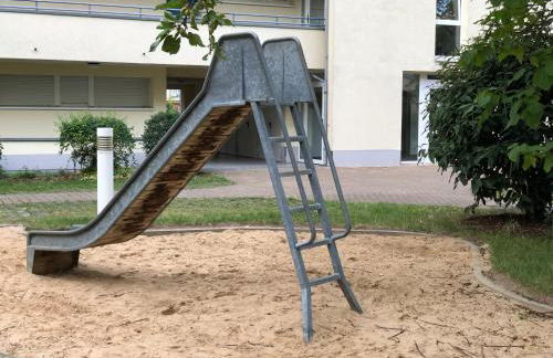 Sonnige Wohnung im Zentrum mit Terrasse u Tiefgarage - Netflix & Prime - Foto 23