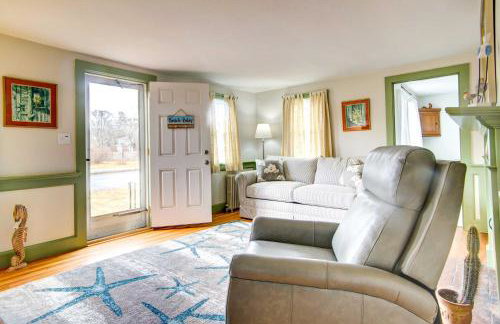 2 Mi to Beach Walkable Coastal Gem in Hyannis! - Photo 14