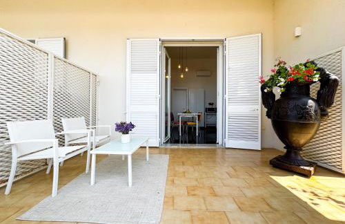 Villa Nauna - Beachfront Villa with Garden & Sea-View Terrace Santa Caterina - Marea Stays Collection - Foto 19