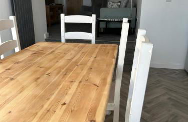 Spacious Three Bedroom Flat in Filey Town Centre with Workspace - Foto 11