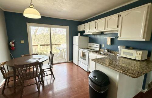 Cottage 14- Lees Ford Marina - Photo 7