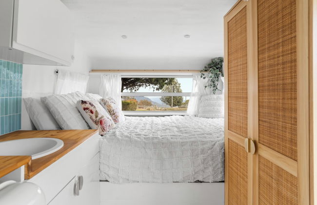 Montblu at Echo Point - Photo 29