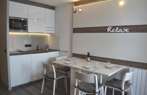 Appartement "Marmottes 19 "studio l'Alpe d'Huez, Villard Reculas - Foto 1