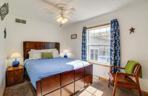 8-Acre Bridgman Oasis Pool, Hot Tub and Game Room - Foto 13