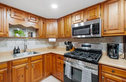 Intimate Cabin Private Dock - Photo 20