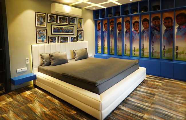 Sports Bar Villa by Shiloh Stays - Photo 1