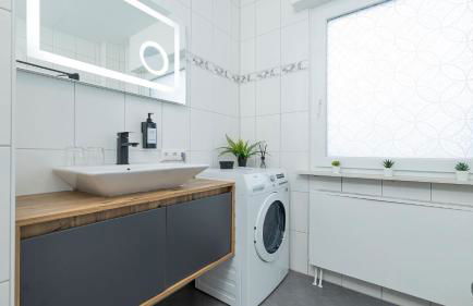 Luxx Home MM, Airport - Parkplatz - Küche - Balkon - Foto 51